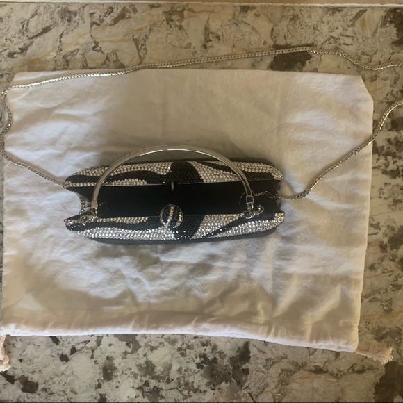 Isabella Adams Swarowski Clutch - Picture 3 of 5